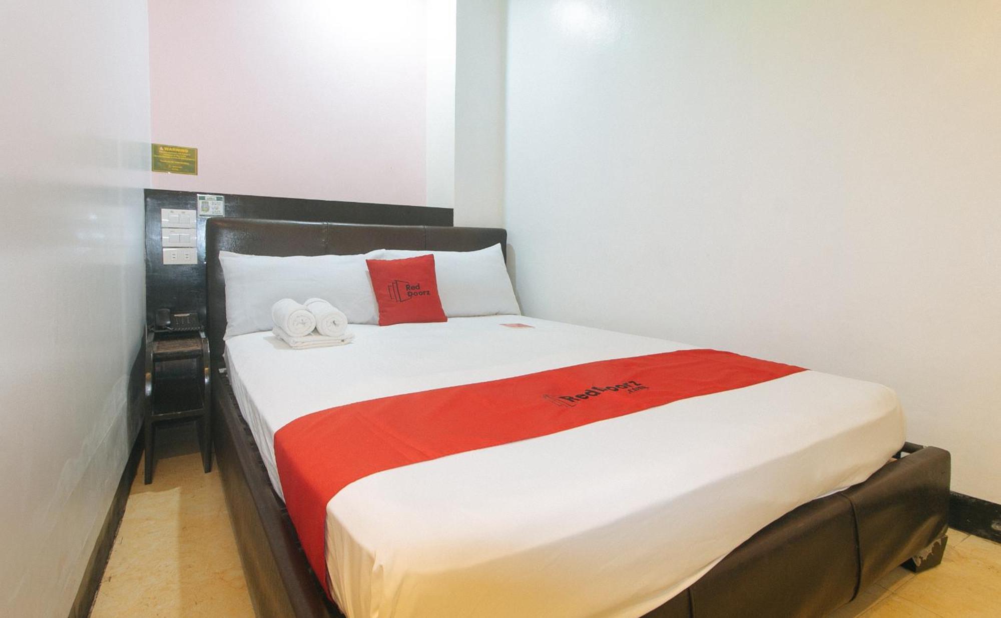 Reddoorz At Ranchotel Alabang Muntinlupa City Luaran gambar